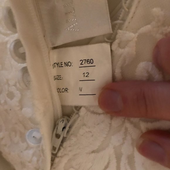 Allure Romance 2760 Lace Fit And Flare Wedding Dress - Picture 6 of 9